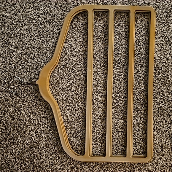 Set of 3 slim beige velvet pant hangers - Picture 3 of 3